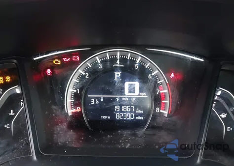 2016 Honda Civic Lx z USA, uszkodzony, nr VIN 19XFC2F53GE208973